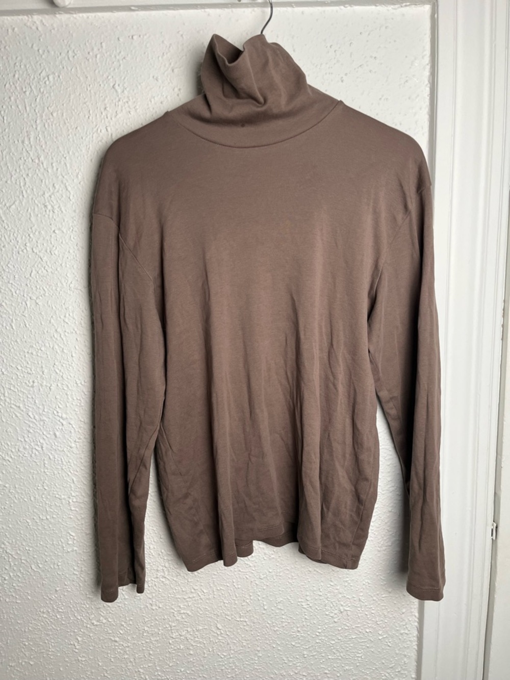 KOTN Men's Taupe Brown Turtleneck Sweater